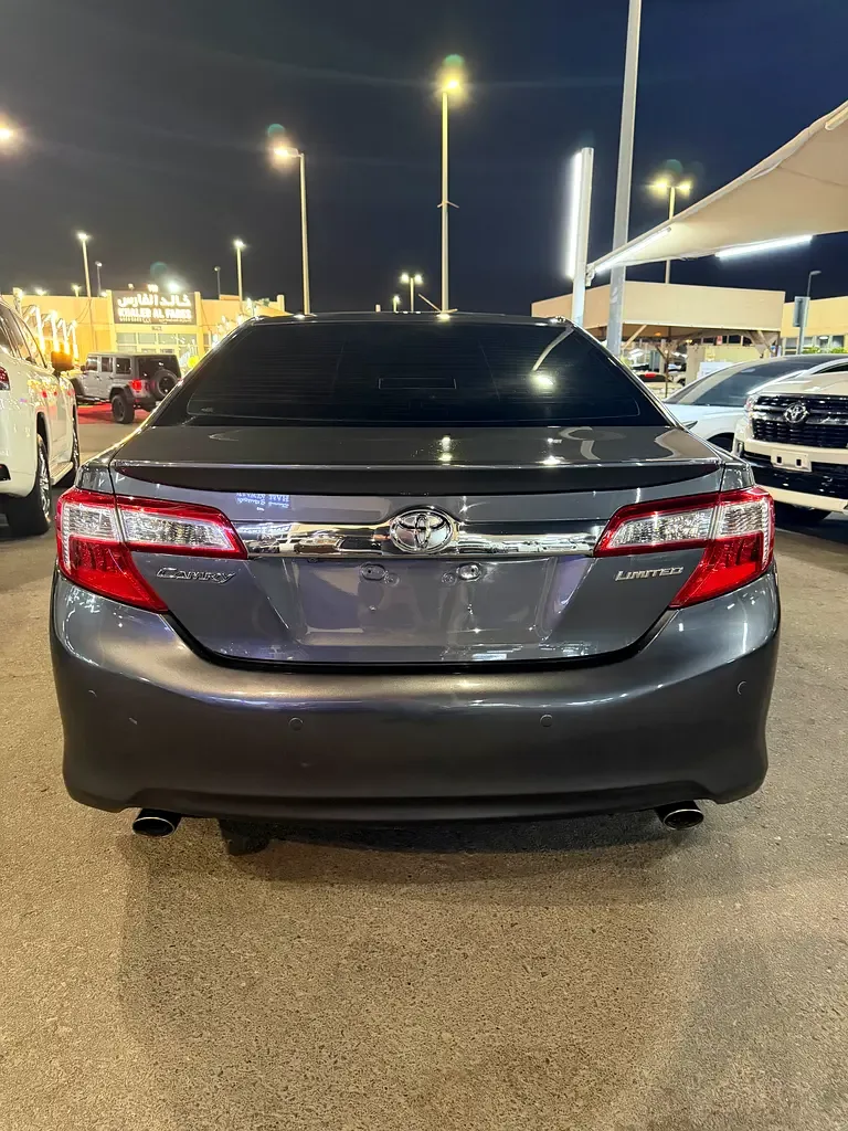 Toyota Camry 2.5 AT (181 hp) - 6