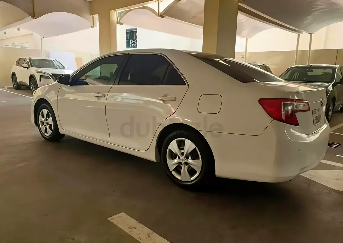 Toyota Camry 2.5 AT (181 hp) - 2
