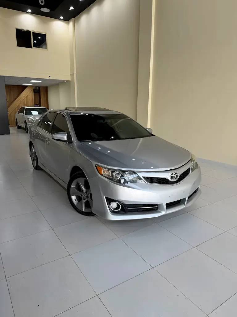 Toyota Camry 2.5 AT (181 hp) - 2