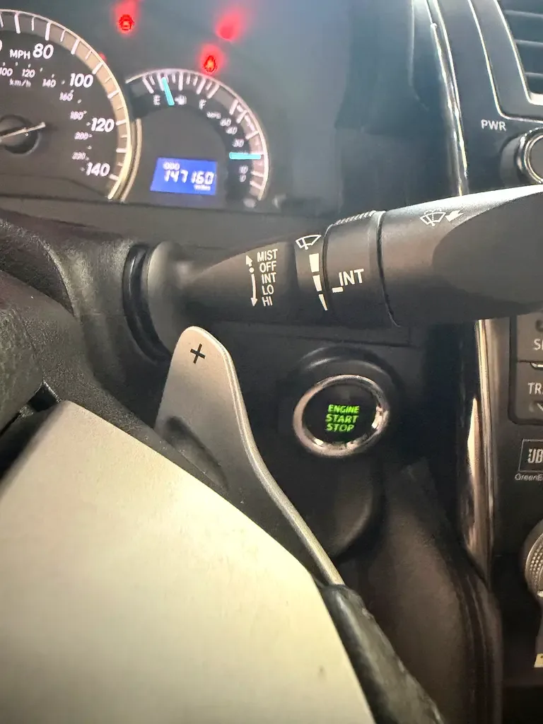 Toyota Camry 2.5 AT (181 hp) - 5