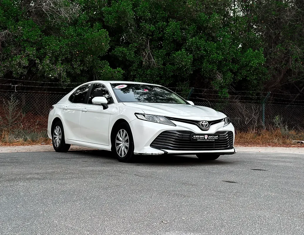 Toyota Camry 2.5 AT (200 hp)