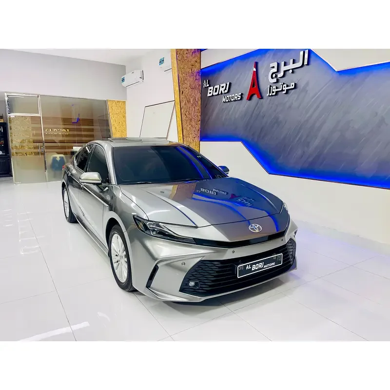 Toyota Camry 2.5 AT (204 hp)