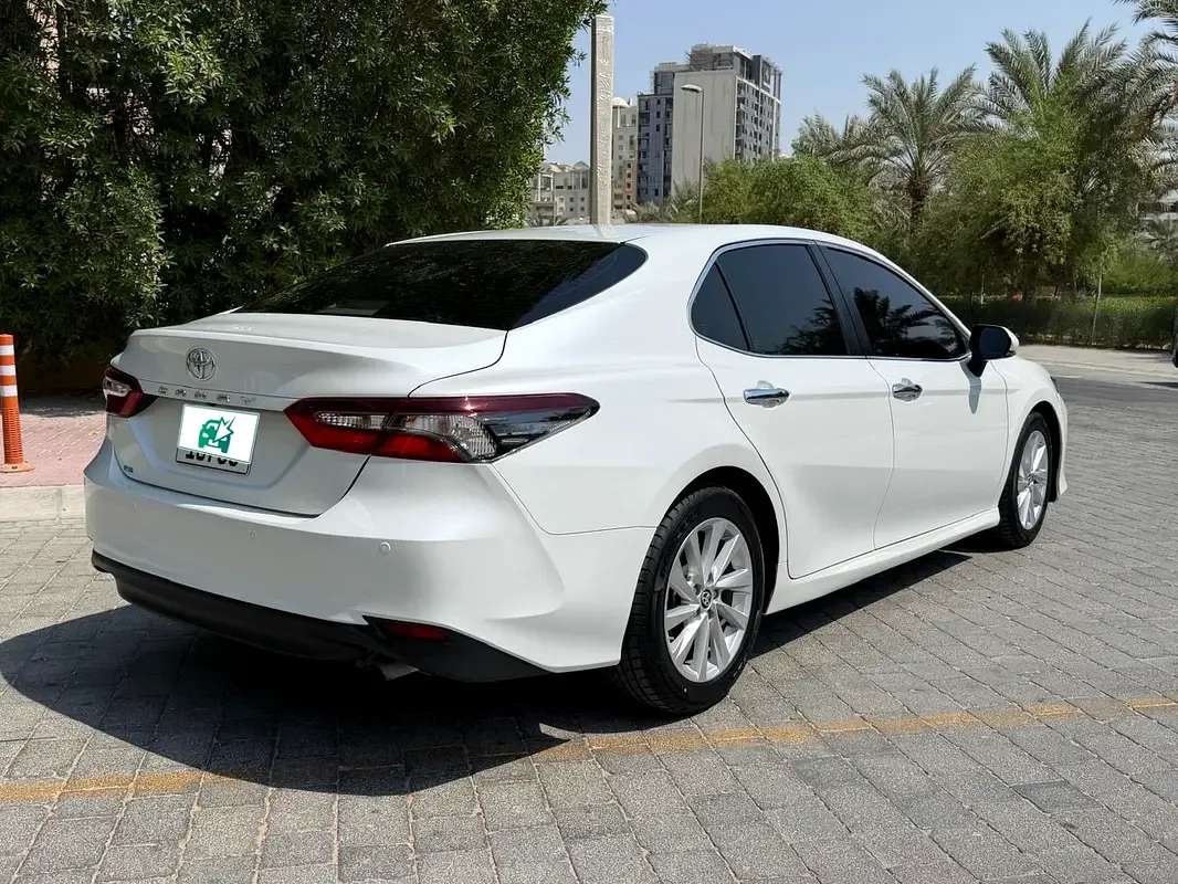 Toyota Camry 2.5 AT (204 hp) - 4