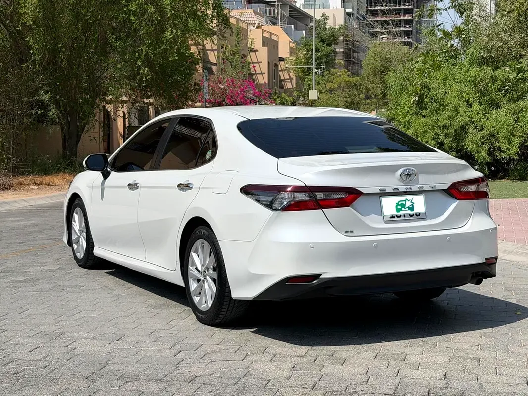 Toyota Camry 2.5 AT (204 hp) - 3