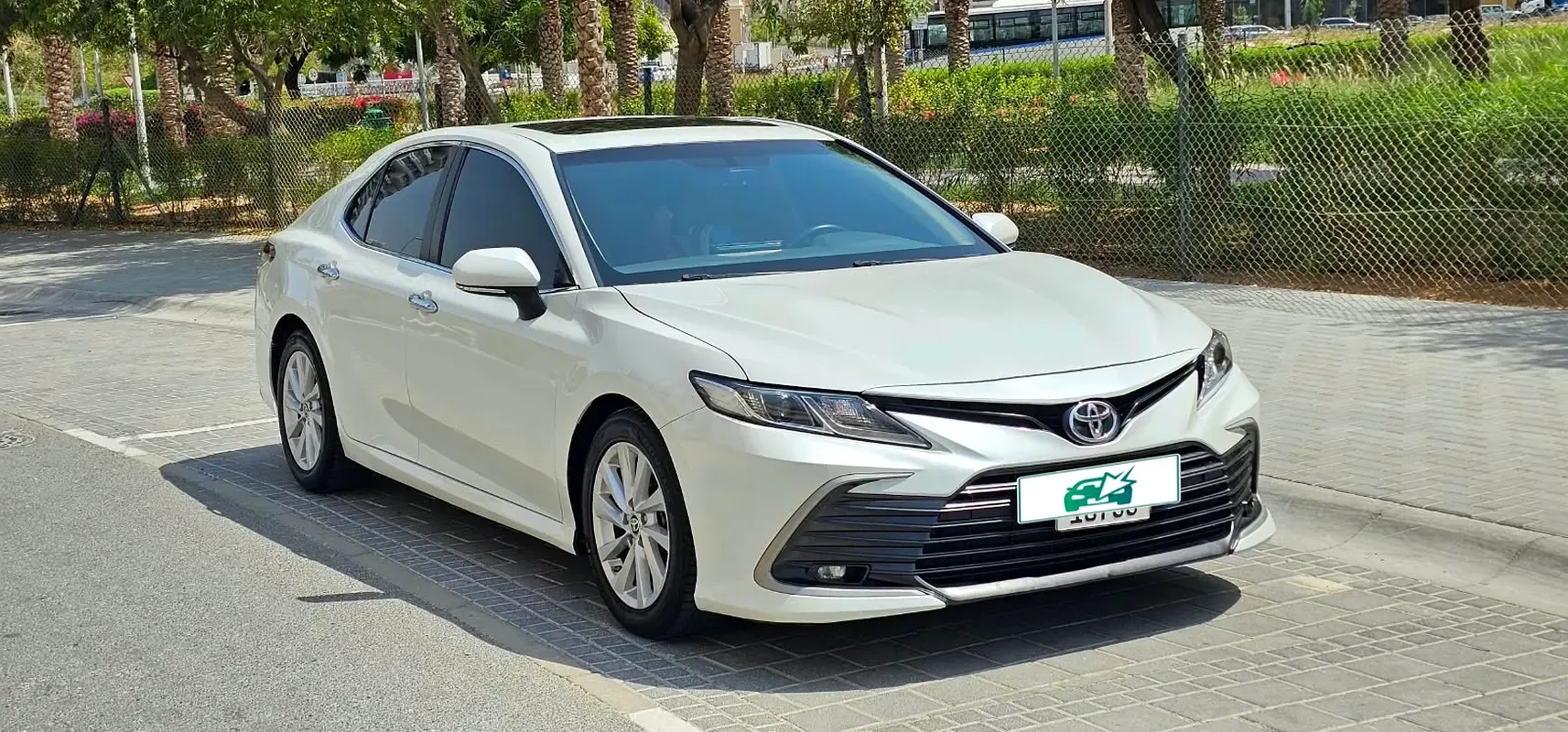 Toyota Camry 2.5 AT (204 hp) - 13