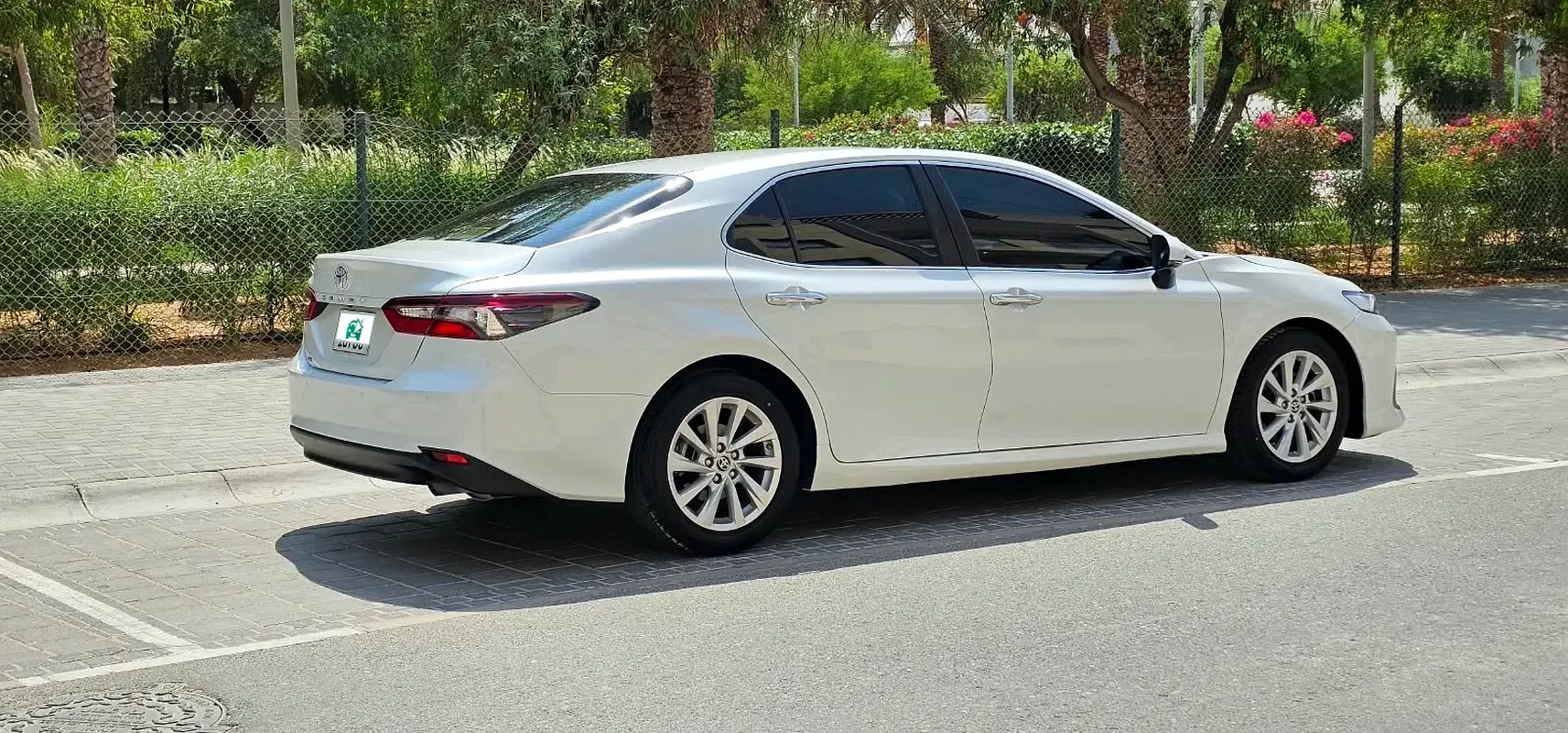 Toyota Camry 2.5 AT (204 hp) - 14
