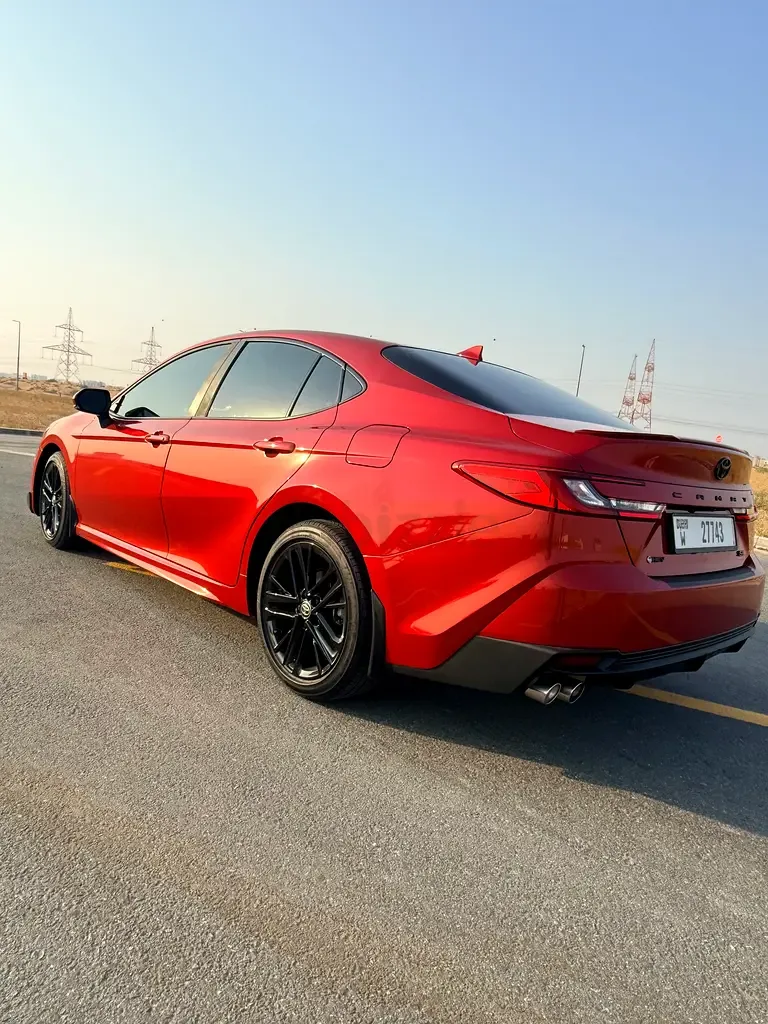 Toyota Camry 2.5 CVT (225 hp) - 8