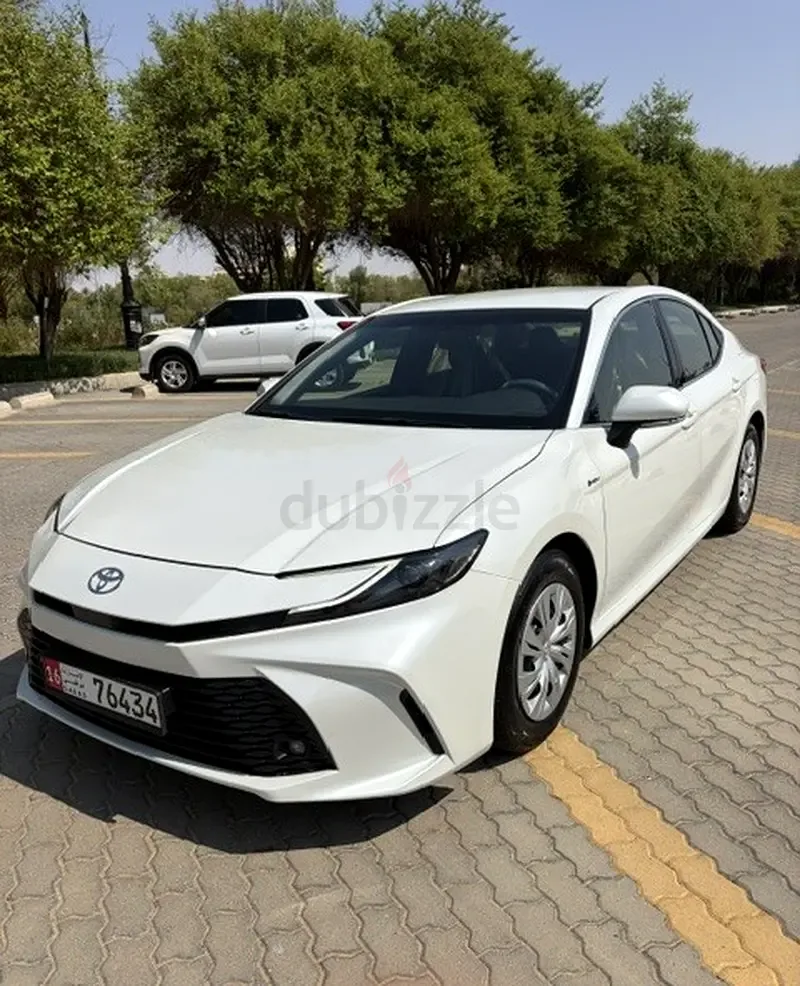 Toyota Camry 2.5 CVT (225 hp) - 2