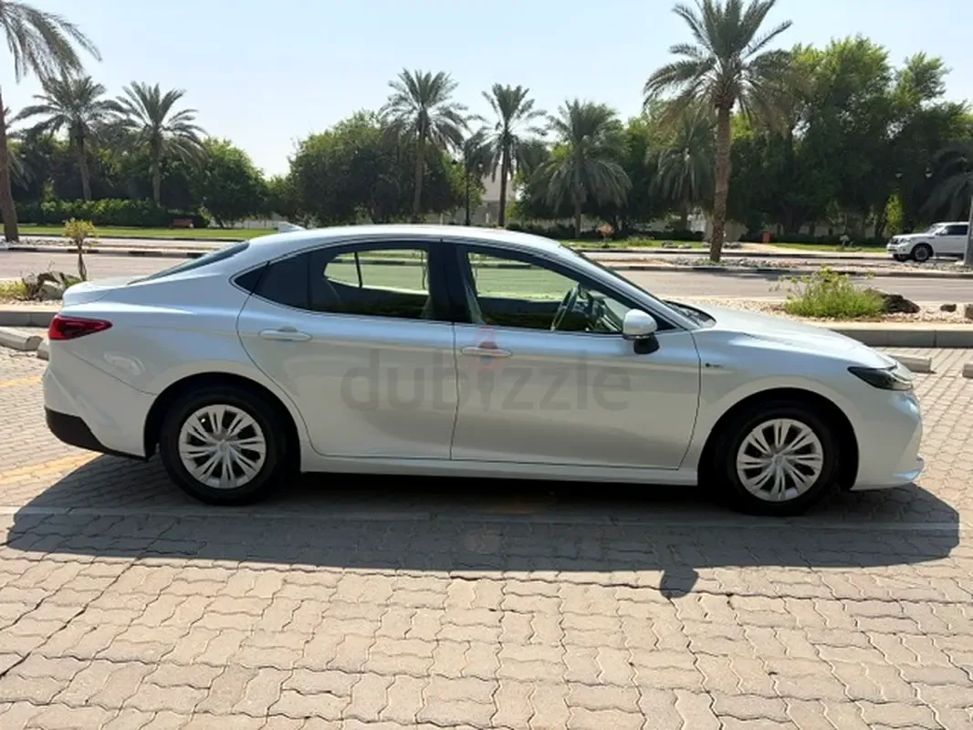 Toyota Camry 2.5 CVT (225 hp) - 4