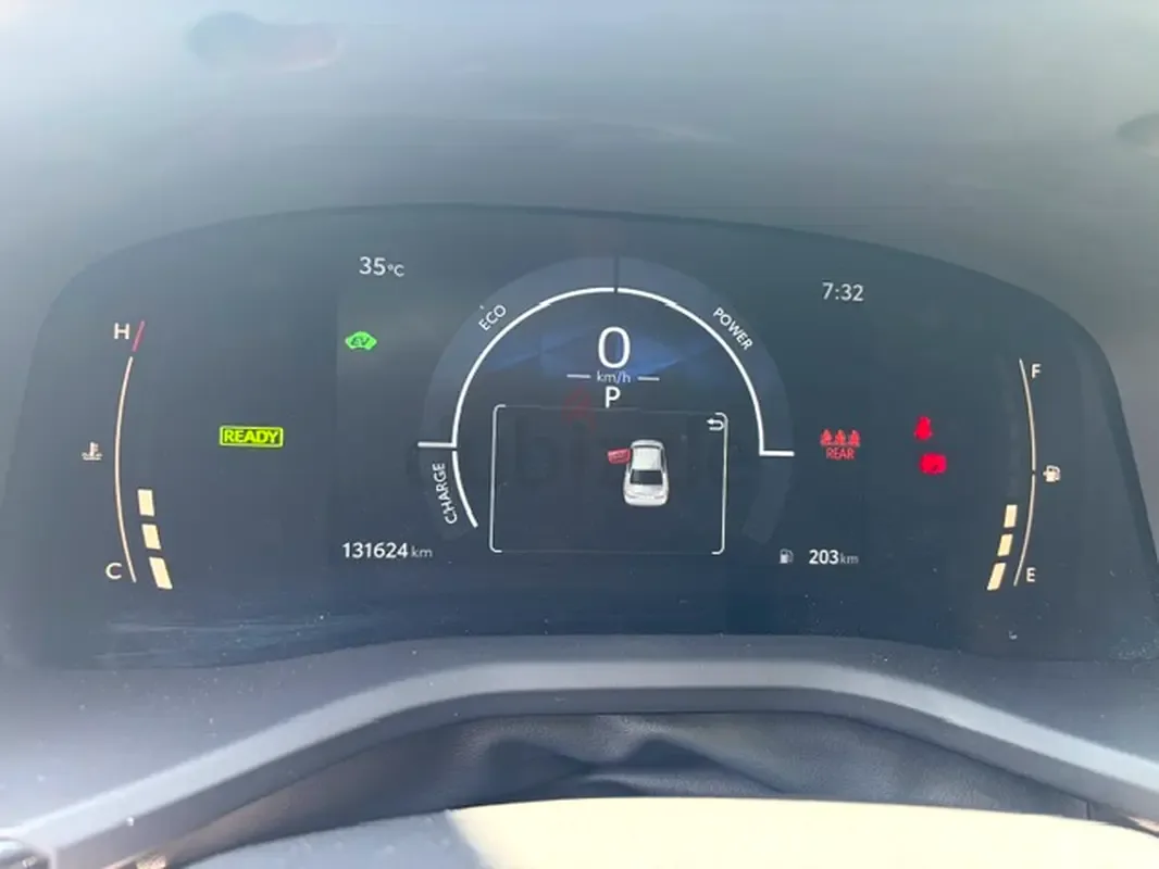 Toyota Camry 2.5 CVT (225 hp) - 13