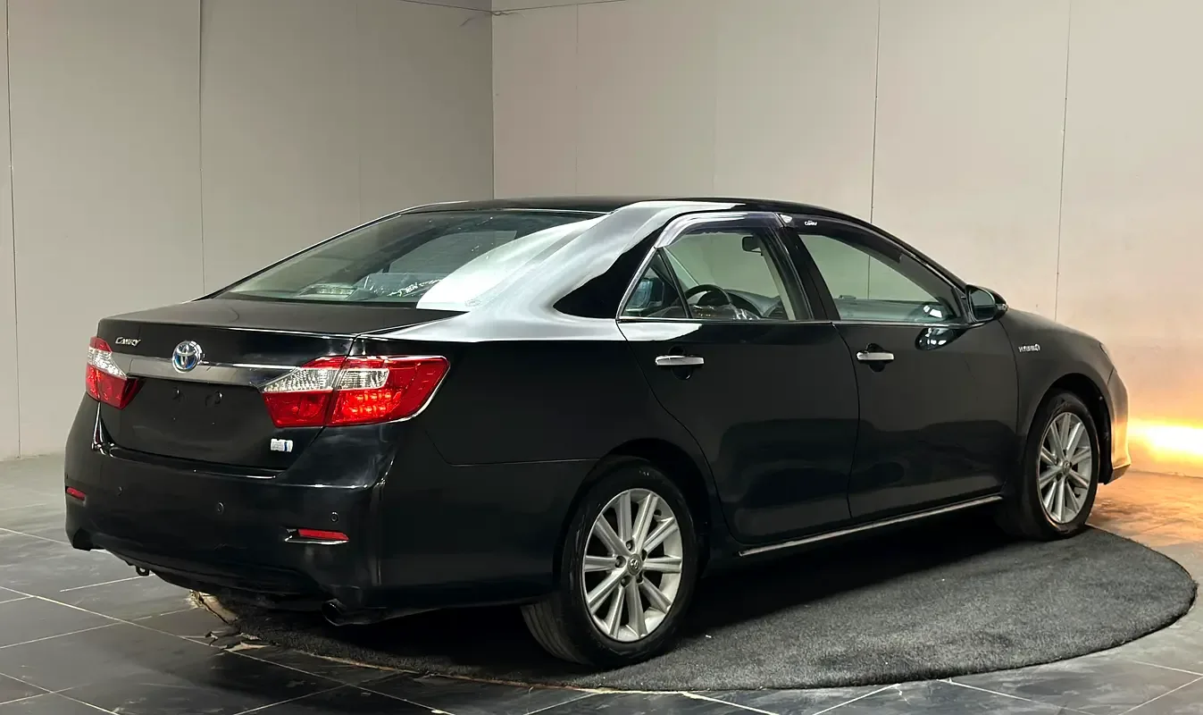 Toyota Camry 2.5 Hybrid CVT (178 hp) - 9