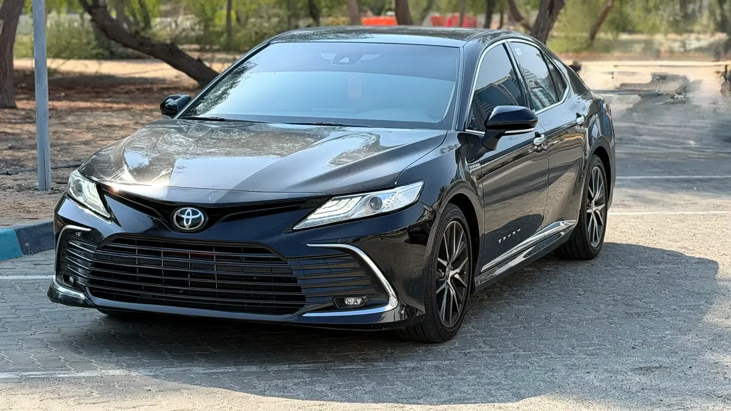 Toyota Camry 3.5 AT (249 حصان)