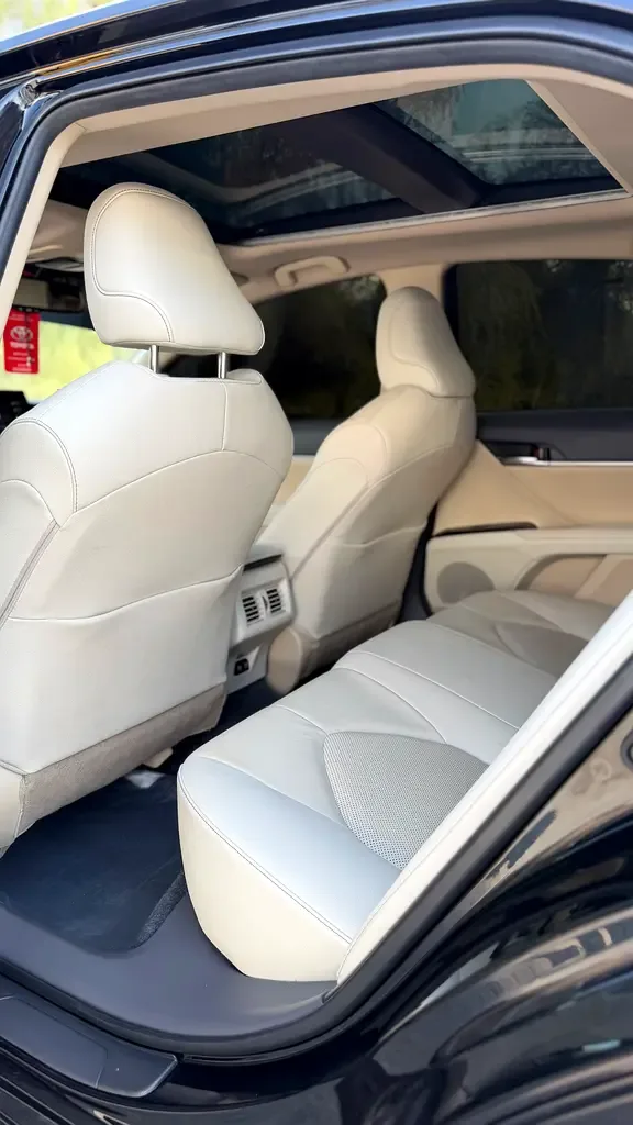 Toyota Camry 3.5 AT (249 حصان) - 6