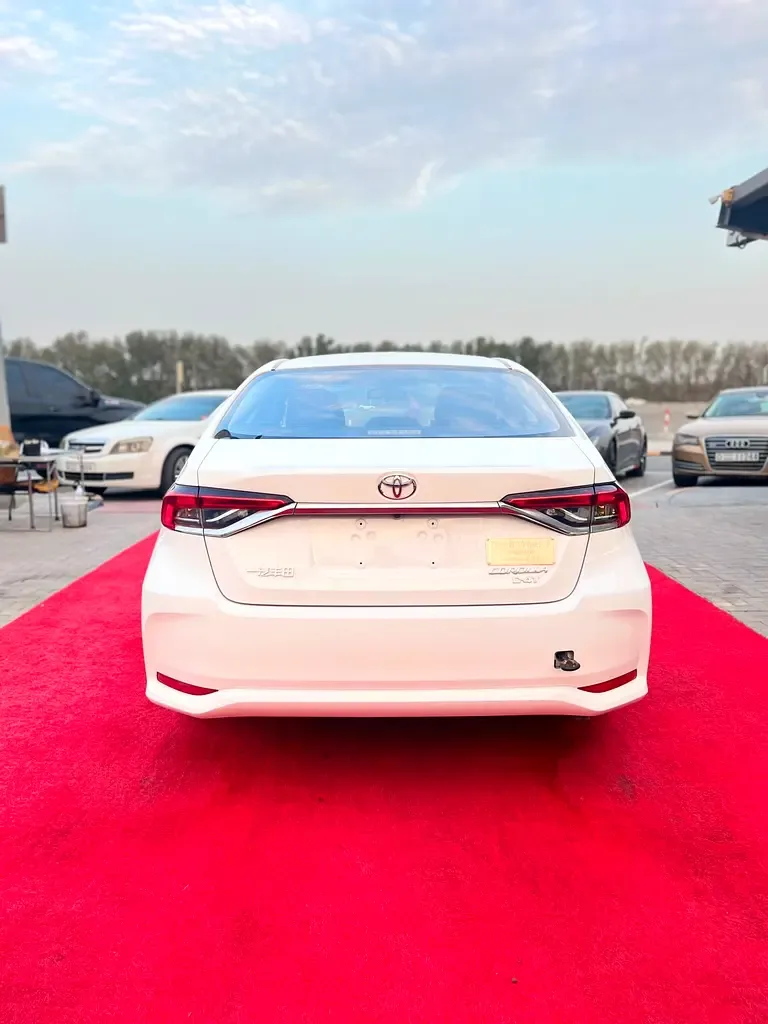 Toyota Corolla 1.2 CVT (116 حصان) - 11