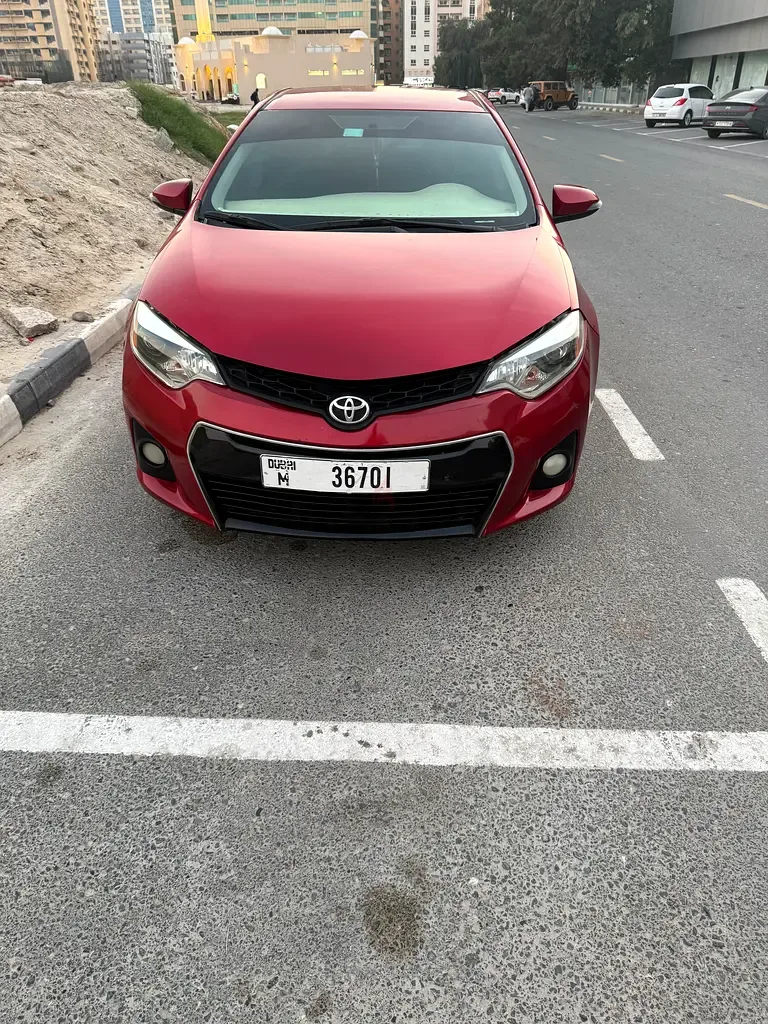 Toyota Corolla 1.6 CVT (122 hp)