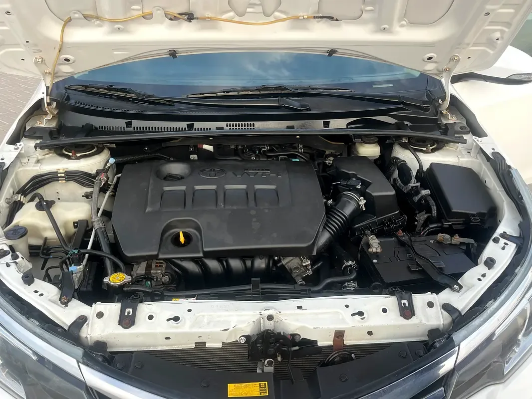 Toyota Corolla 1.6 CVT (132 hp) - 12