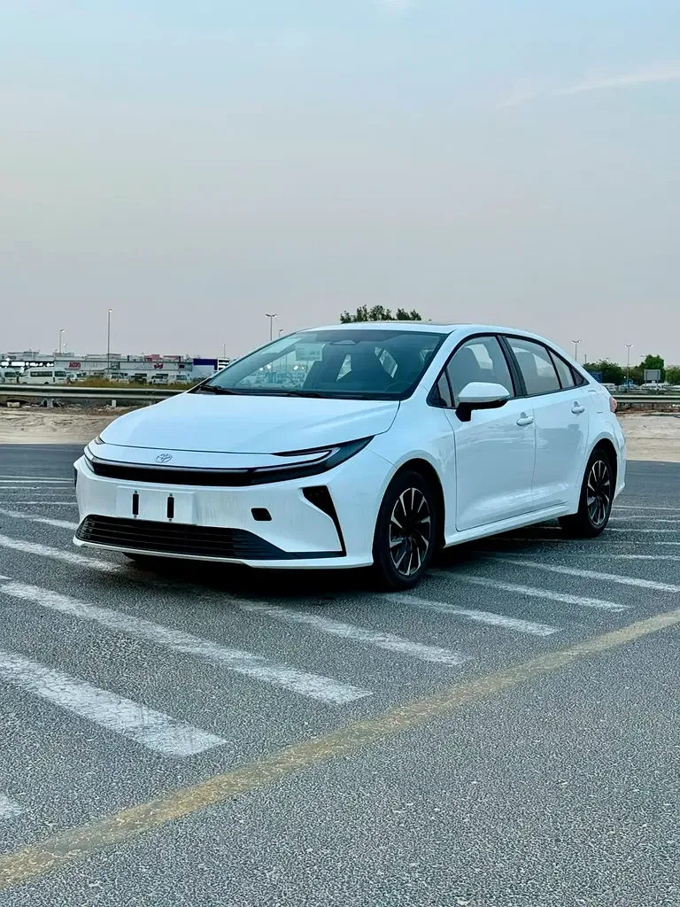 Toyota Corolla 1.8 CVT (137 hp)