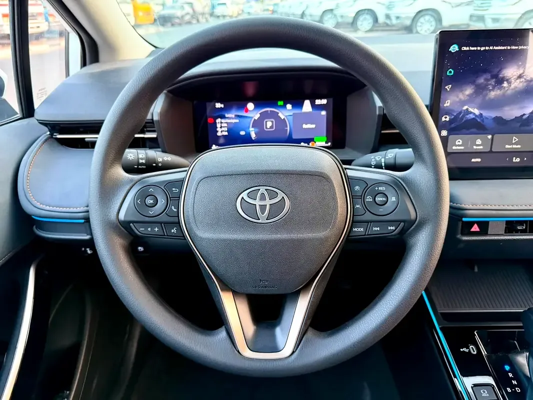 Toyota Corolla 1.8 CVT (137 حصان) - 11