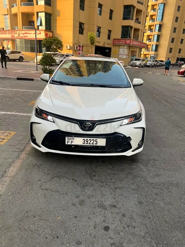 Toyota Corolla 1.8 CVT (137 hp)