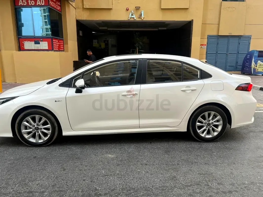 Toyota Corolla 1.8 CVT (137 حصان) - 6