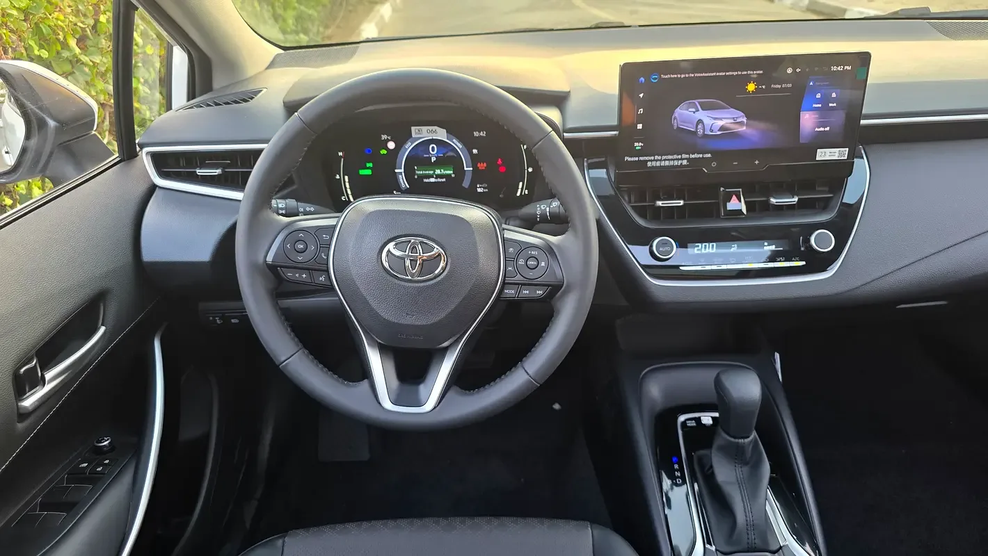 Toyota Corolla 1.8 CVT (140 hp) - 9