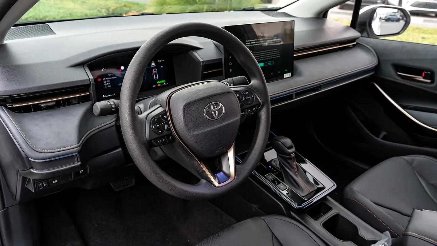 Toyota Corolla 1.8 CVT (140 حصان) - 7