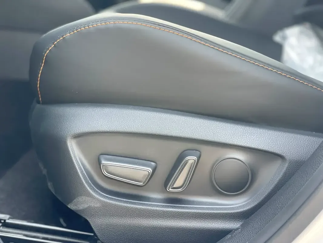 Toyota Corolla 2.0 CVT (171 hp) - 12