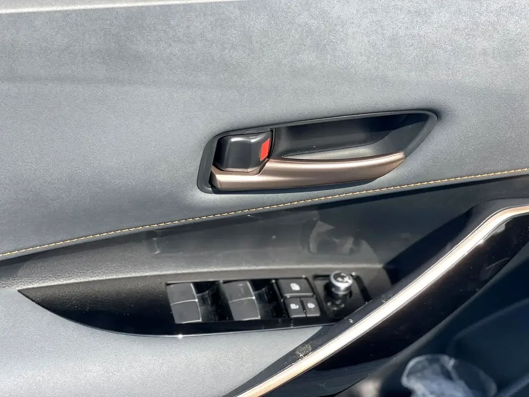 Toyota Corolla 2.0 CVT (171 hp) - 10