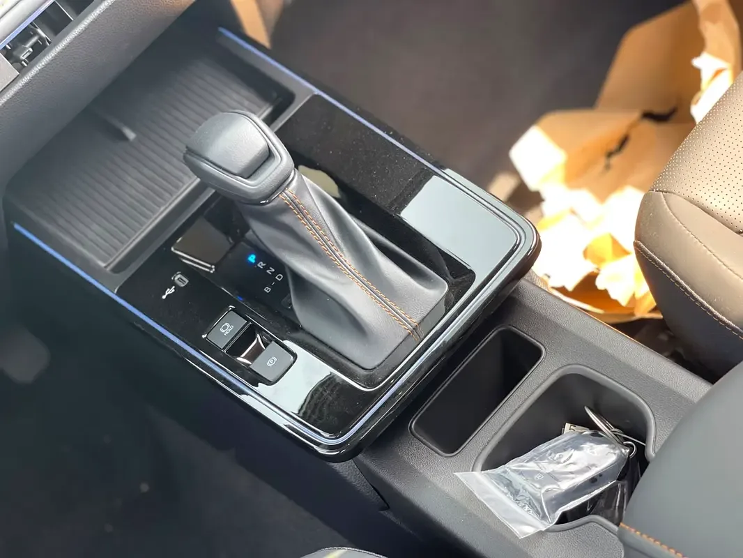 Toyota Corolla 2.0 CVT (171 hp) - 17