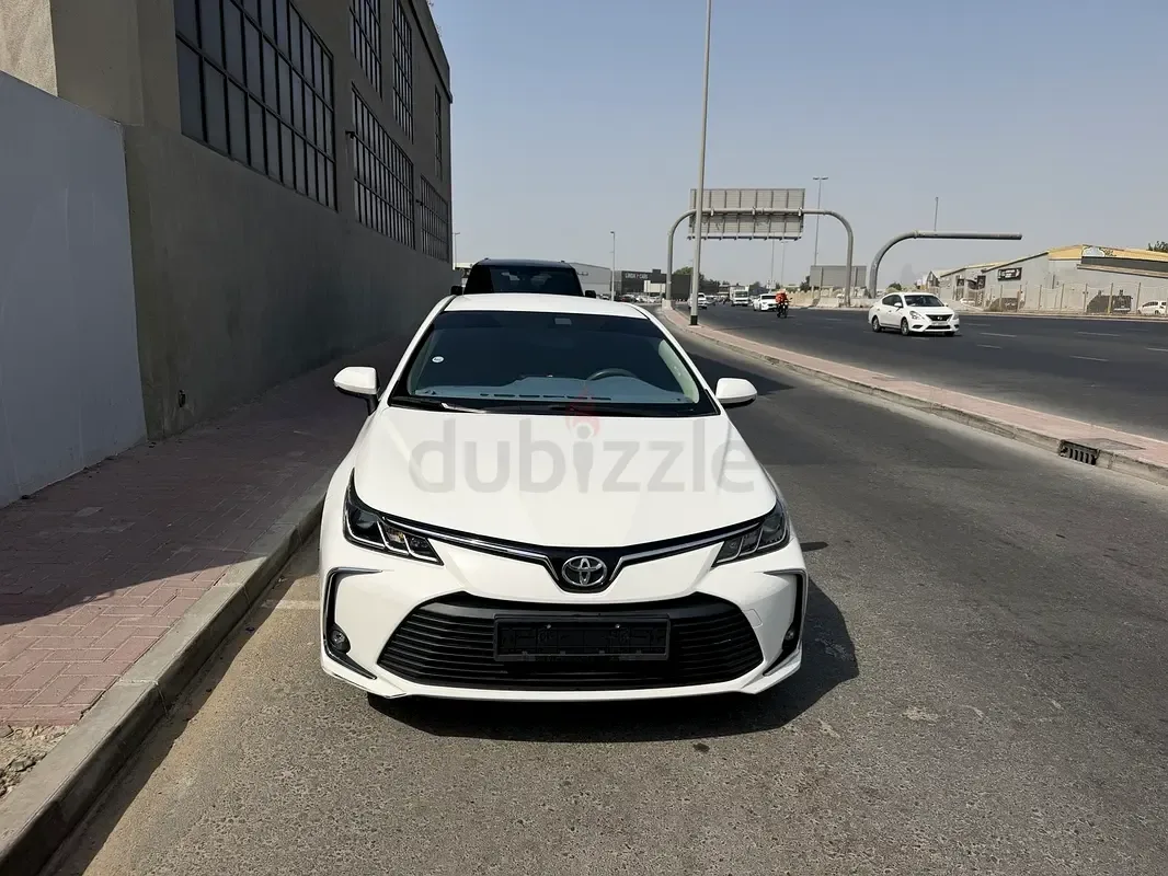 Toyota Corolla 2.0 CVT (171 حصان) - 2
