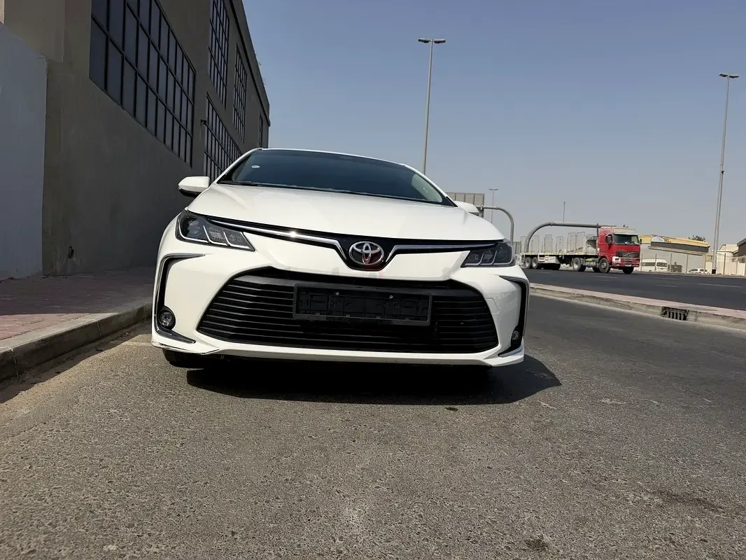 Toyota Corolla 2.0 CVT (171 حصان) - 7