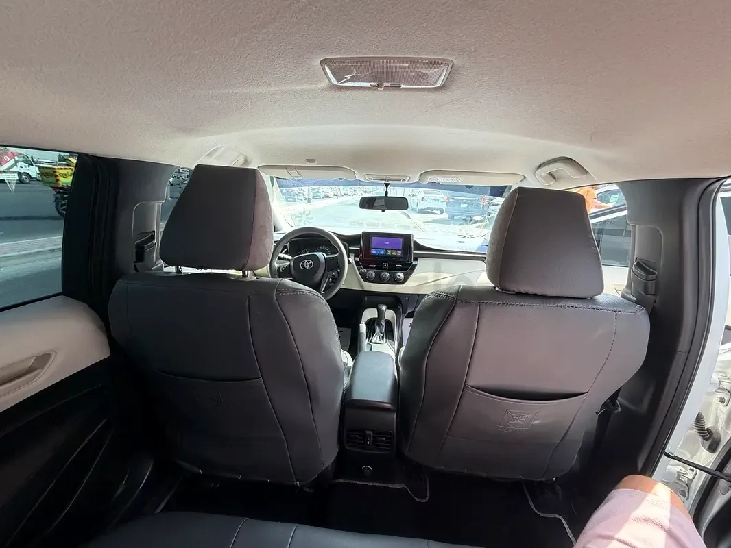 Toyota Corolla 2.0 CVT (171 حصان) - 8