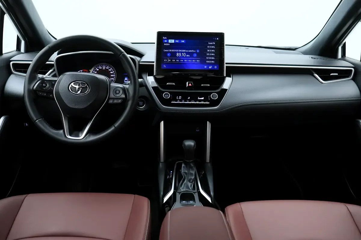 Toyota Corolla Cross 1.8 CVT (140 hp) - 11