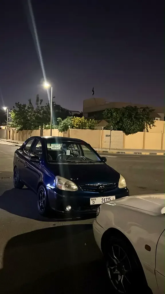 Toyota Echo 1.5 AT (110 hp)