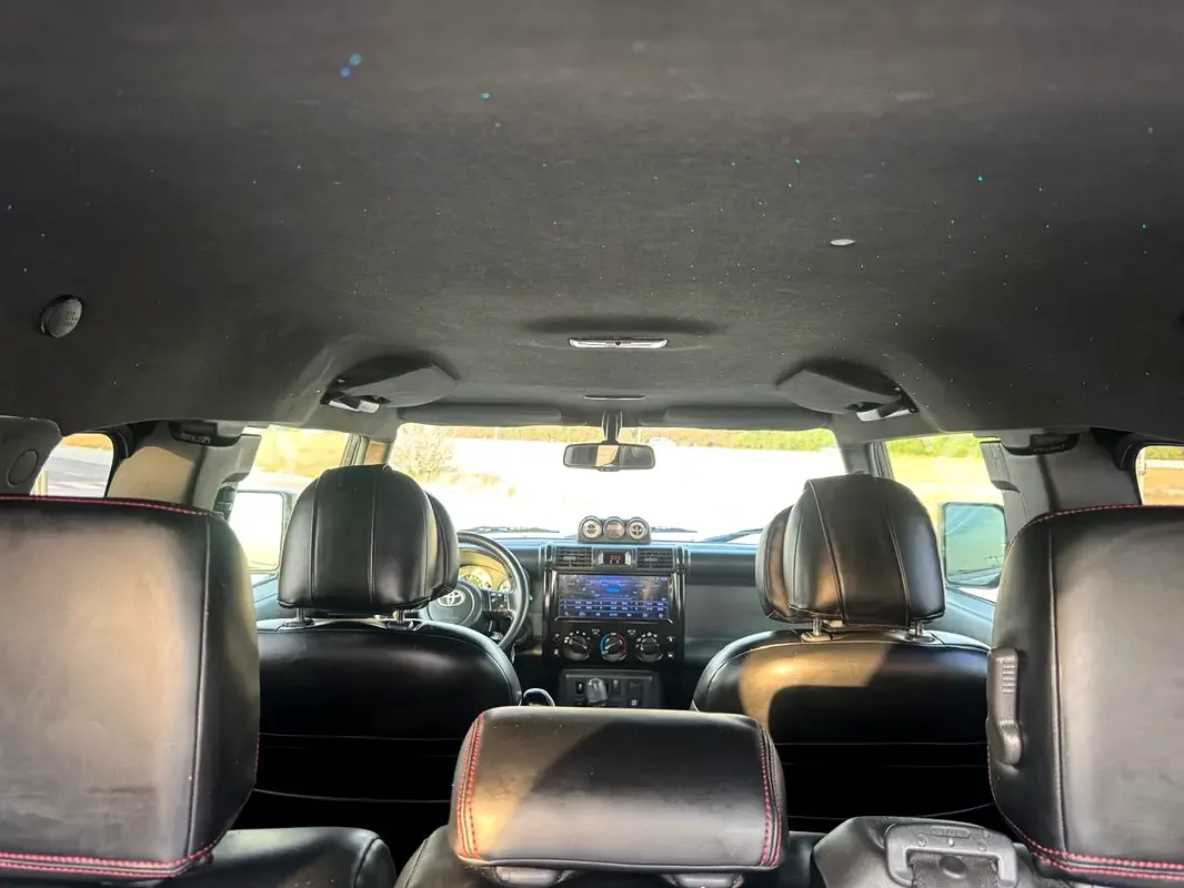 Toyota FJ Cruiser 4.0 AT (264 حصان) - 11