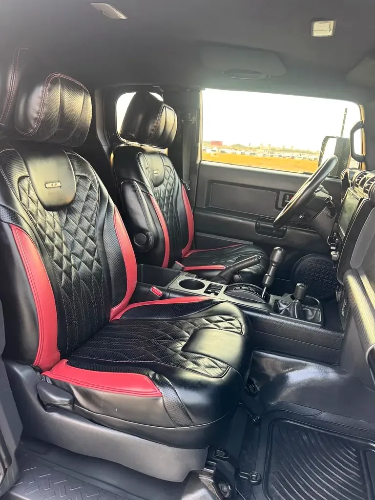 Toyota FJ Cruiser 4.0 AT (264 حصان) - 10
