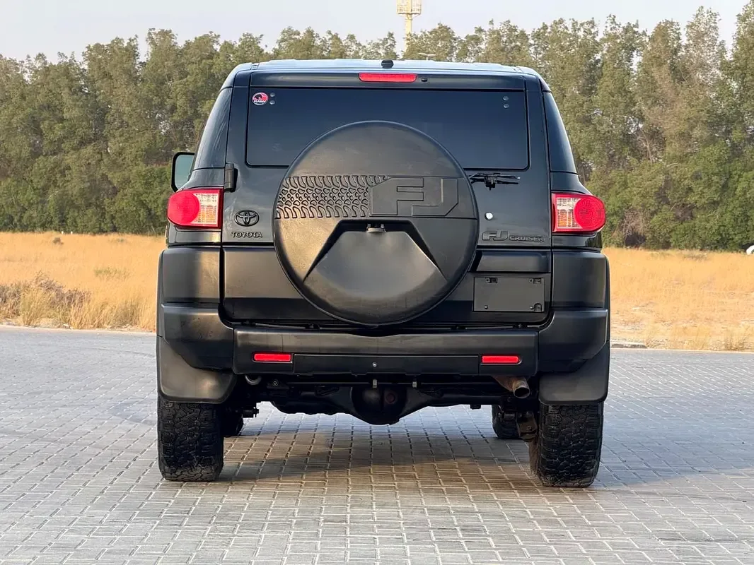 Toyota FJ Cruiser 4.0 AT (264 حصان) - 15