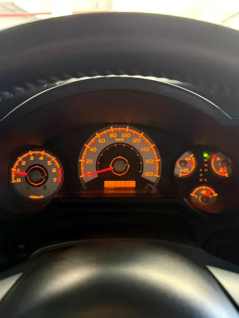 Toyota FJ Cruiser 4.0 AT (264 hp) - 12