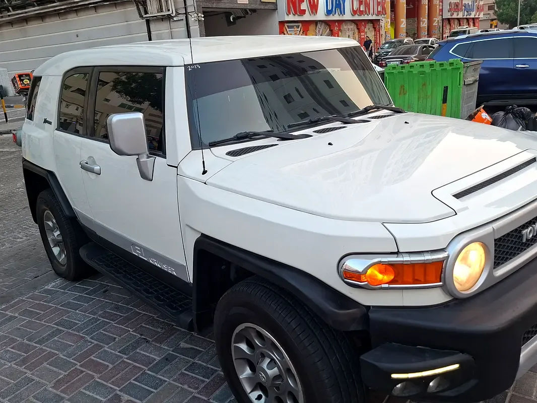 Toyota FJ Cruiser 4.0 AT (264 hp) - 16