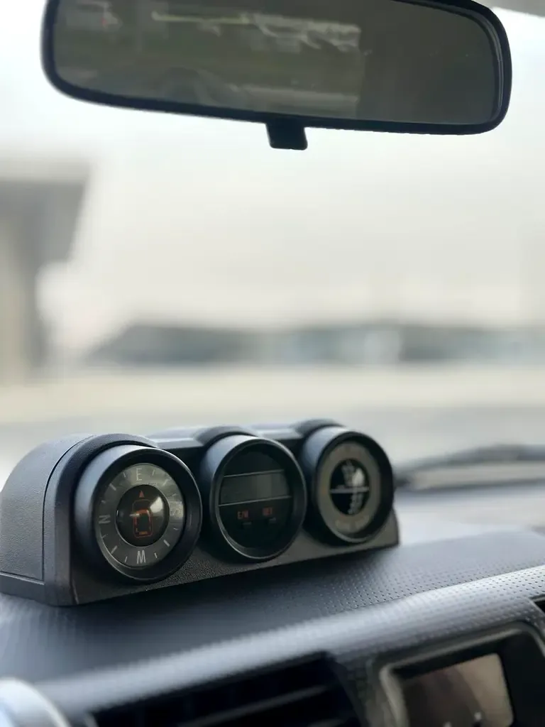 Toyota FJ Cruiser 4.0 AT (264 hp) - 13