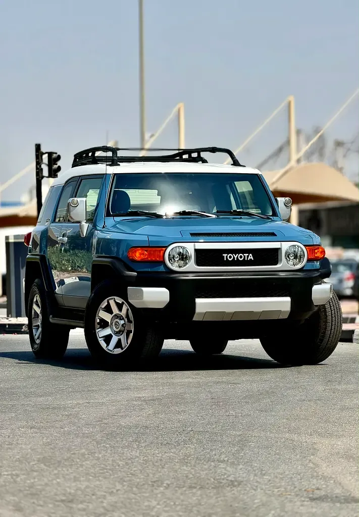 Toyota FJ Cruiser 4.0 AT (264 حصان)