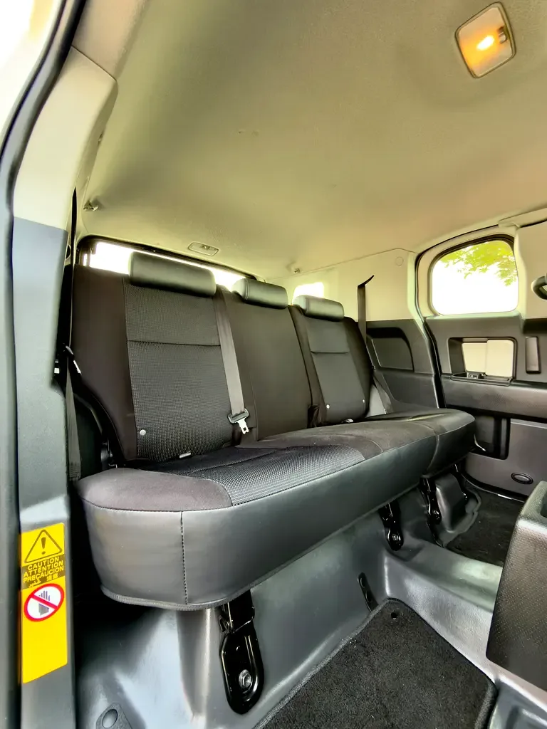 Toyota FJ Cruiser 4.0 AT (264 hp) - 17