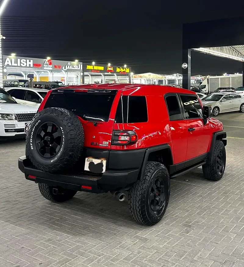 Toyota FJ Cruiser 4.0 AT 4WD (264 hp) - 4