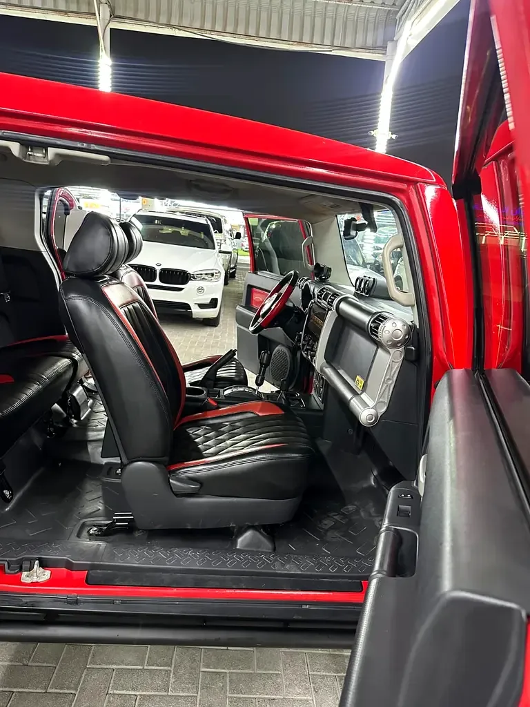 Toyota FJ Cruiser 4.0 AT 4WD (264 hp) - 14