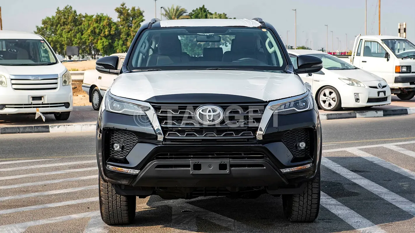 Toyota Fortuner 2.4 AT (150 حصان) - 3