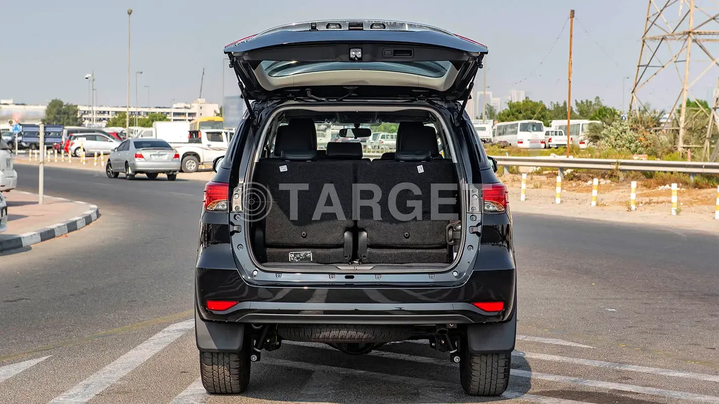 Toyota Fortuner 2.4 AT (150 حصان) - 4