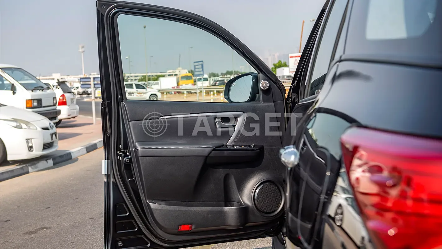Toyota Fortuner 2.4 AT (150 حصان) - 6