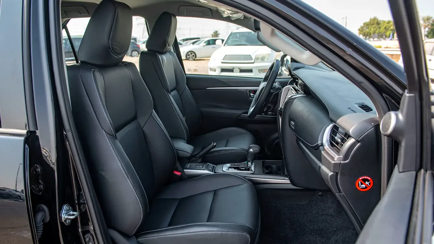 Toyota Fortuner 2.4 AT (150 حصان) - 11