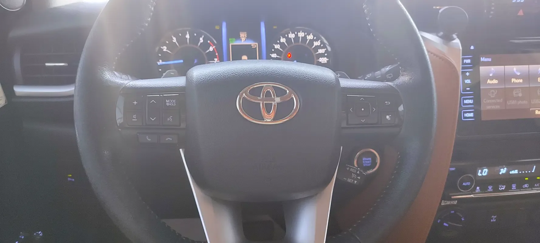 Toyota Fortuner 2.7 AT 2WD (166 hp) - 15