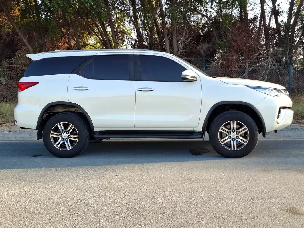 Toyota Fortuner 2.7 AT 2WD (166 hp) - 7